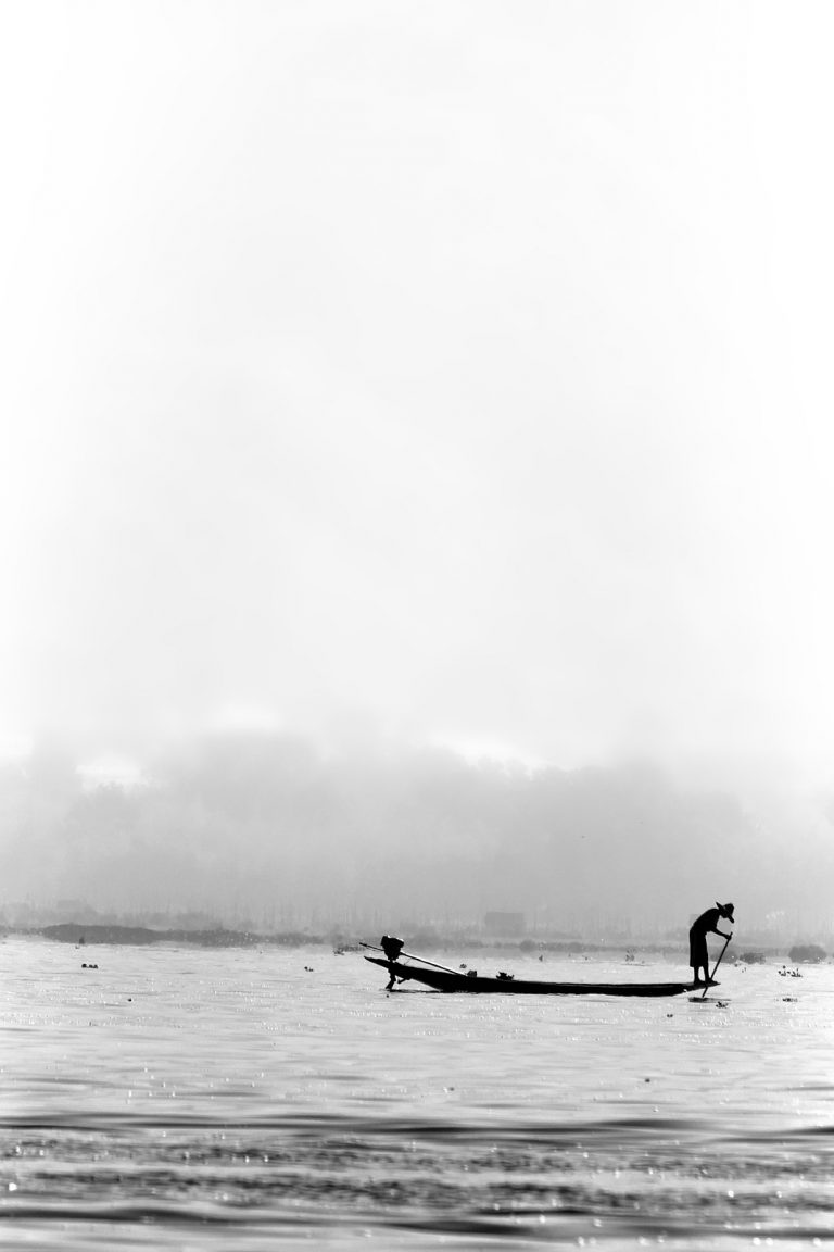 Pêcheur sur le Lac Inle (Birmanie)