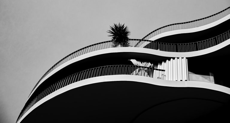 Vue architecturale ondulante, Folie Divine, Montpellier