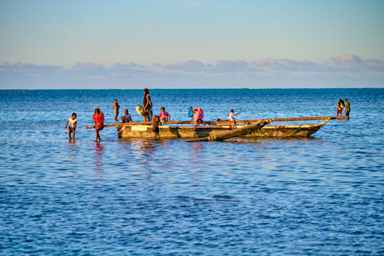 Retour de pêche à Zanzibar Jambiani
